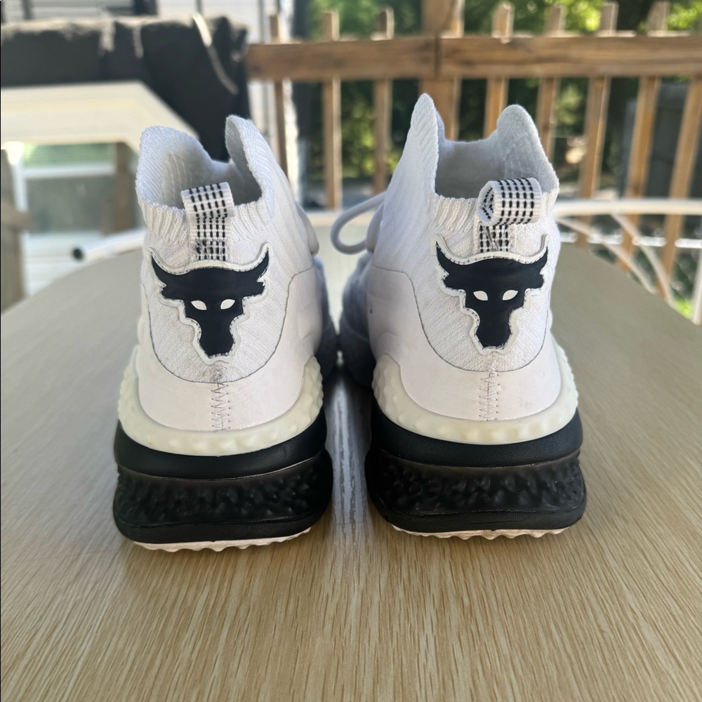 Project Rock Delta black and whites size 9 men’s